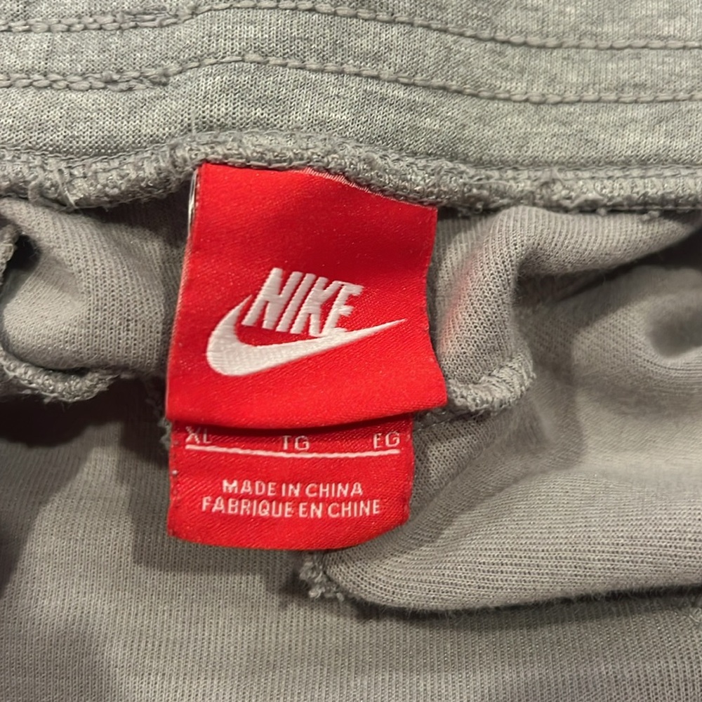 Nike Tech Joggers - image 3